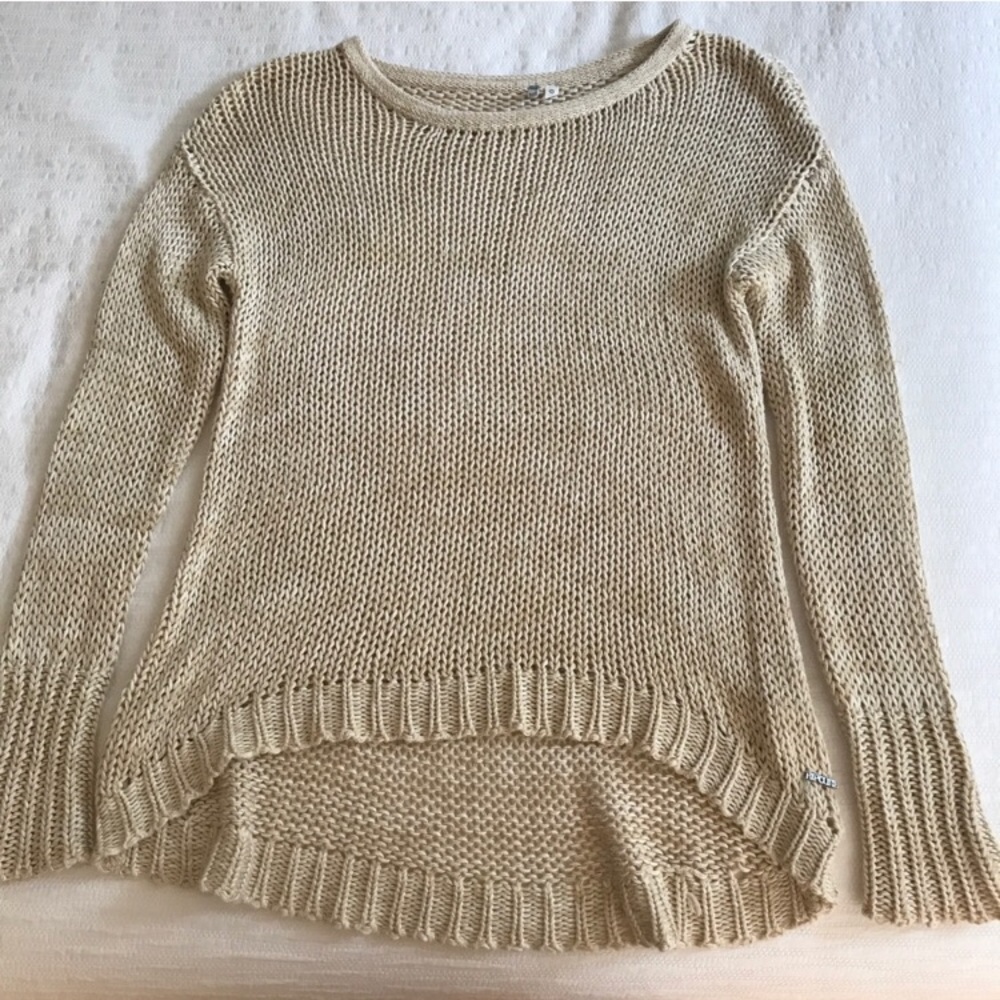 Beachy sweater!